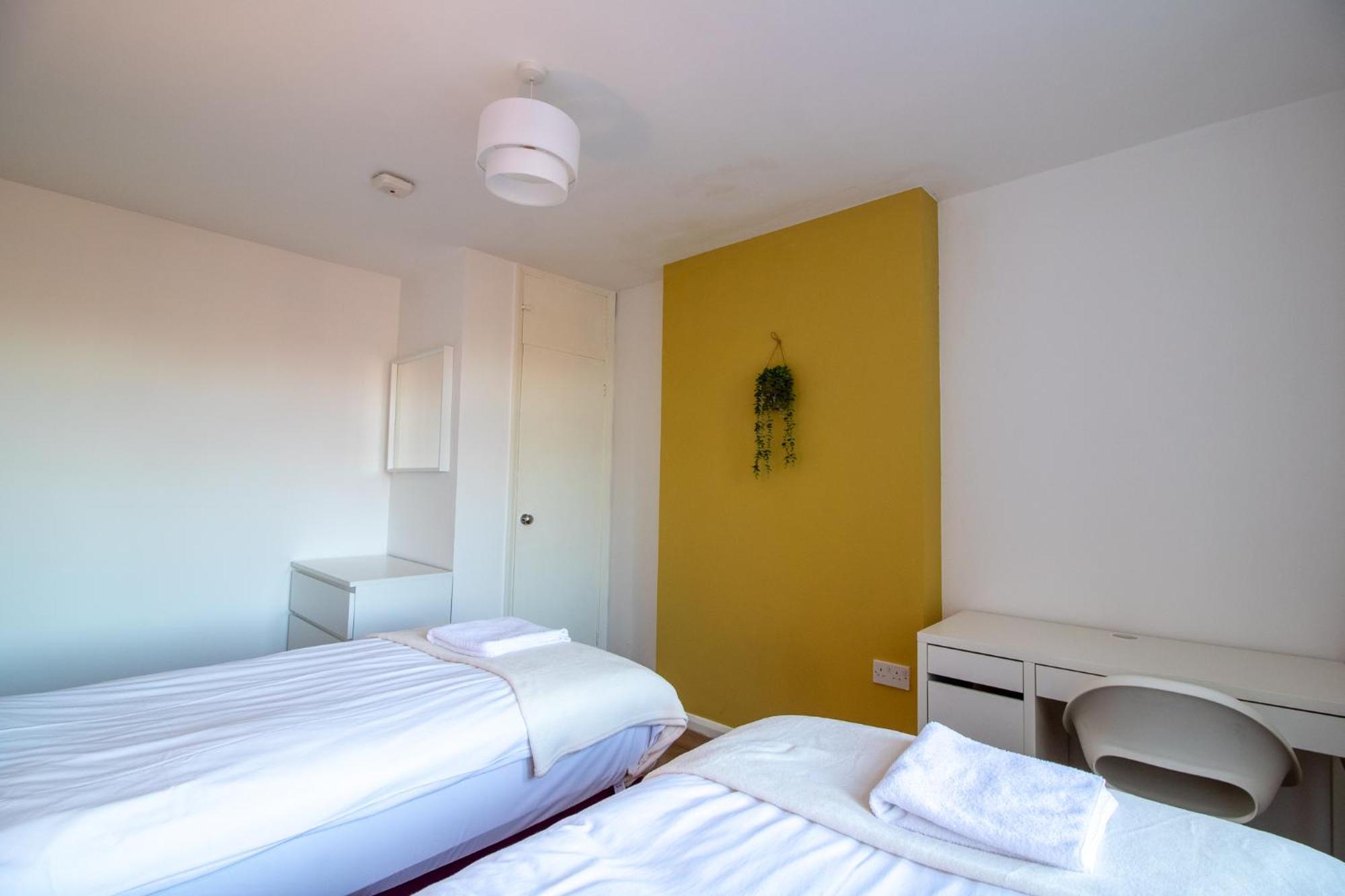 Great Offers On Long Stays!! Laluna Apartments ゲーツヘッド エクステリア 写真